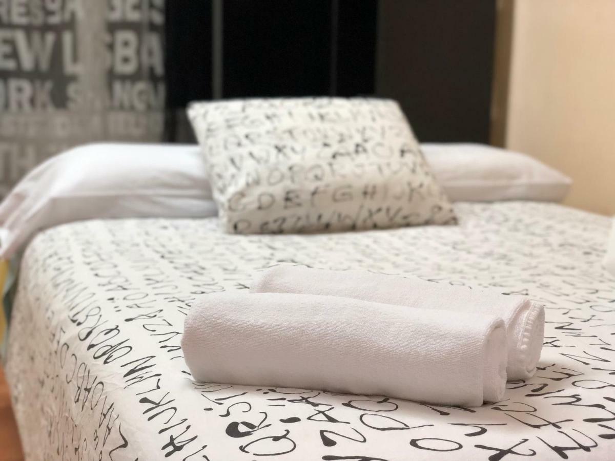 Apartamento Torre Del Clavero Apartment Саламанка Екстериор снимка